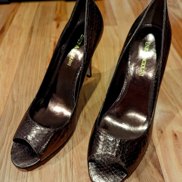 Enzo Angiolini Bronze Peep Toe Heels - Picture 3 of 7
